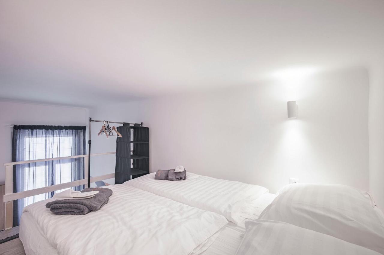 D'Crown Residences Budapest Bagian luar foto