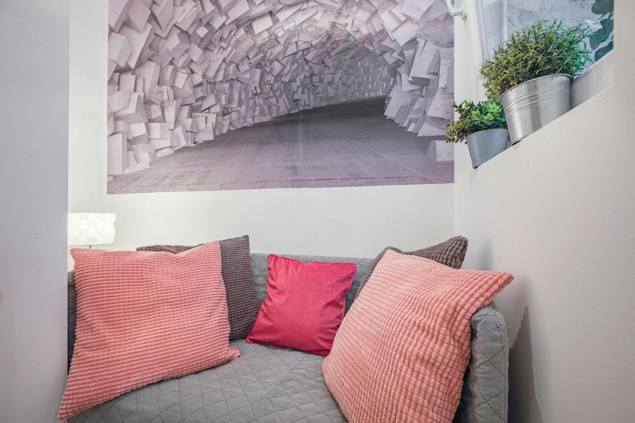 D'Crown Residences Budapest Bagian luar foto