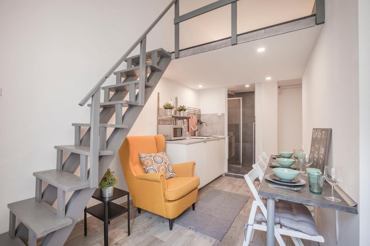 D'Crown Residences Budapest Bagian luar foto