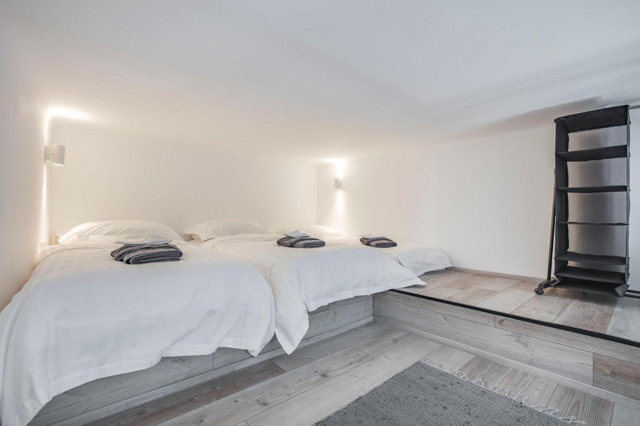 D'Crown Residences Budapest Bagian luar foto