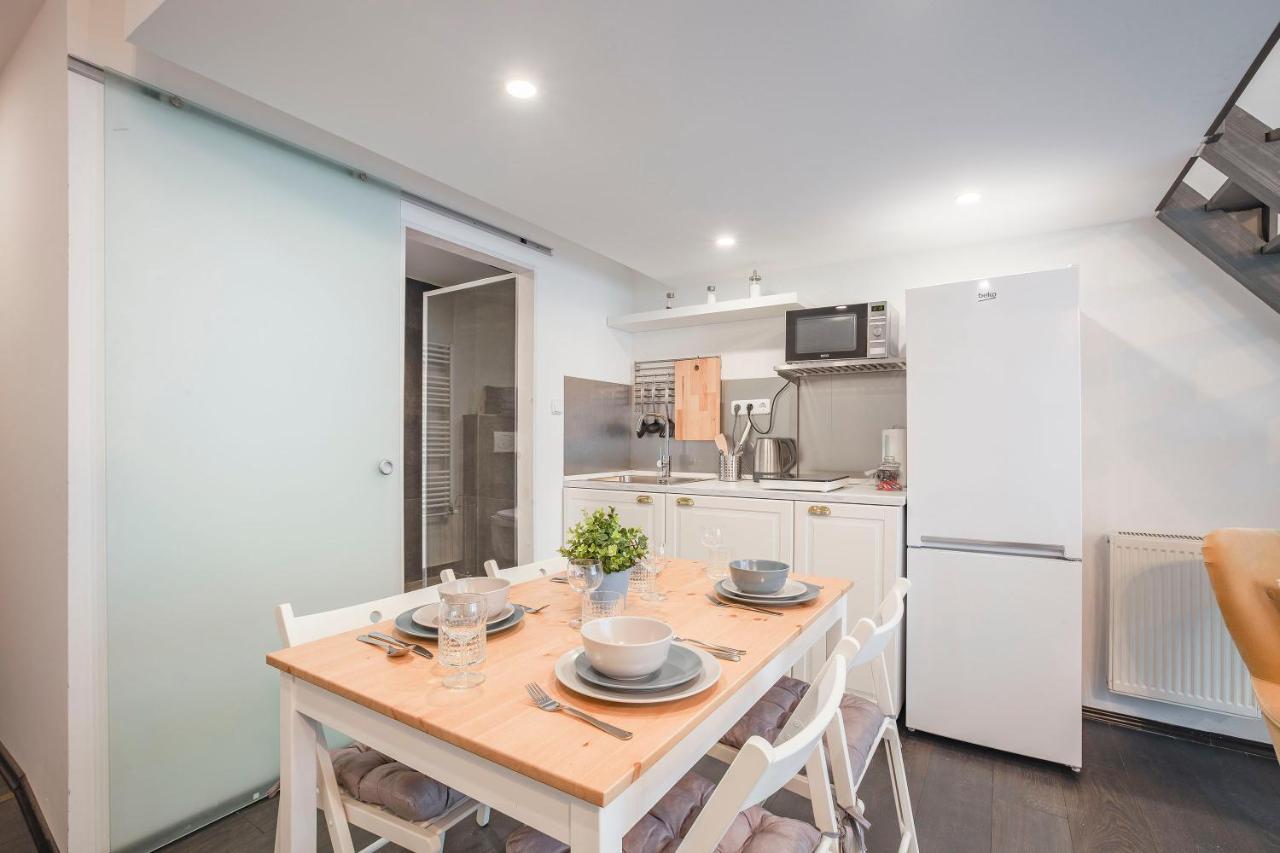 D'Crown Residences Budapest Bagian luar foto