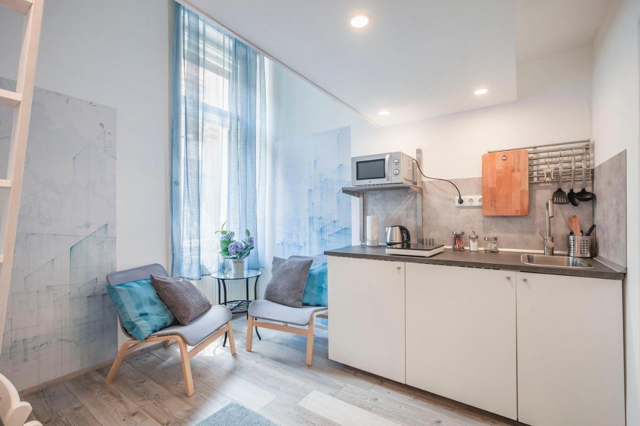 D'Crown Residences Budapest Bagian luar foto