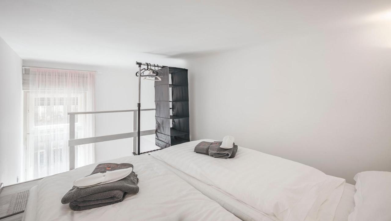 D'Crown Residences Budapest Bagian luar foto