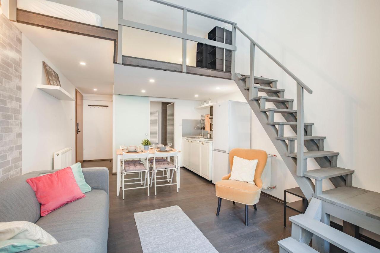 D'Crown Residences Budapest Bagian luar foto